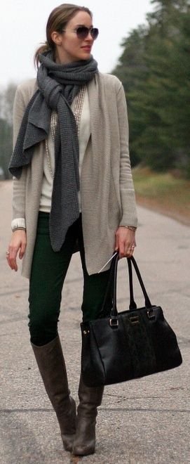 öltözék zölddel 5