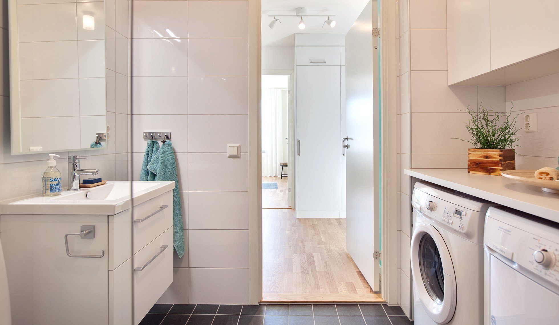 újépítésű lakás berendezése 11