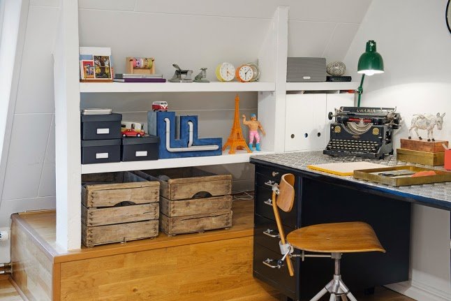 tiny scandinavian loft15