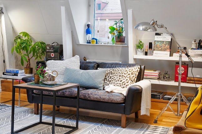 tiny scandinavian loft5