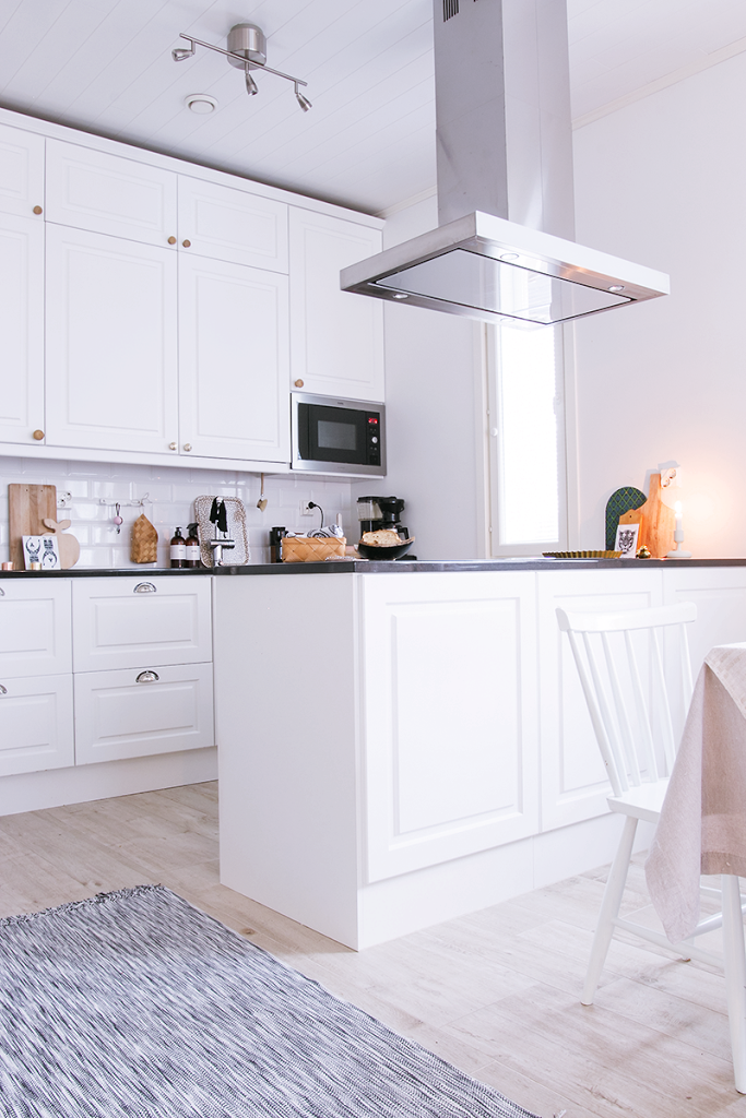 feminine scandinavian home7