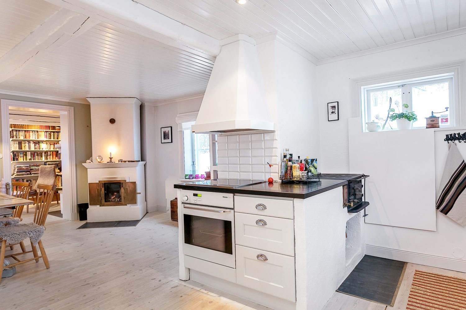 old scandi house 2
