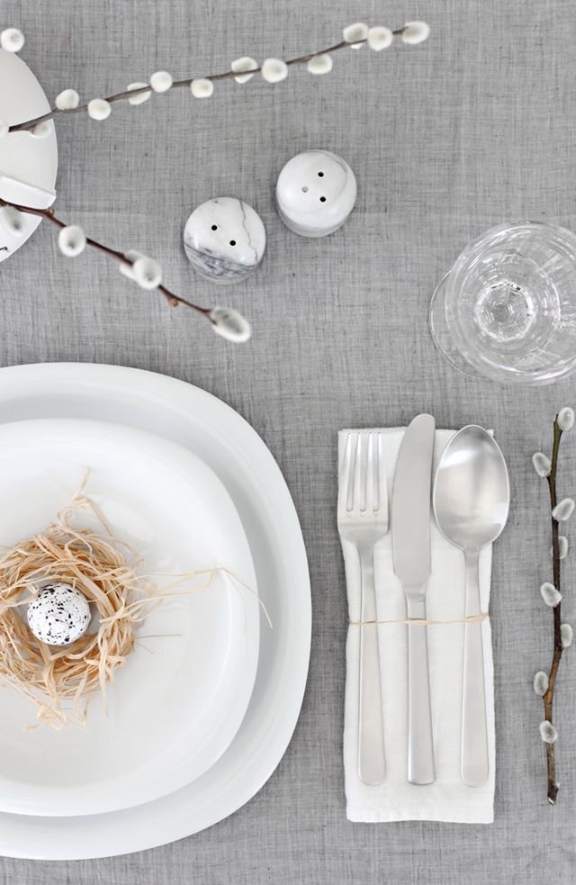 easter table setting 2
