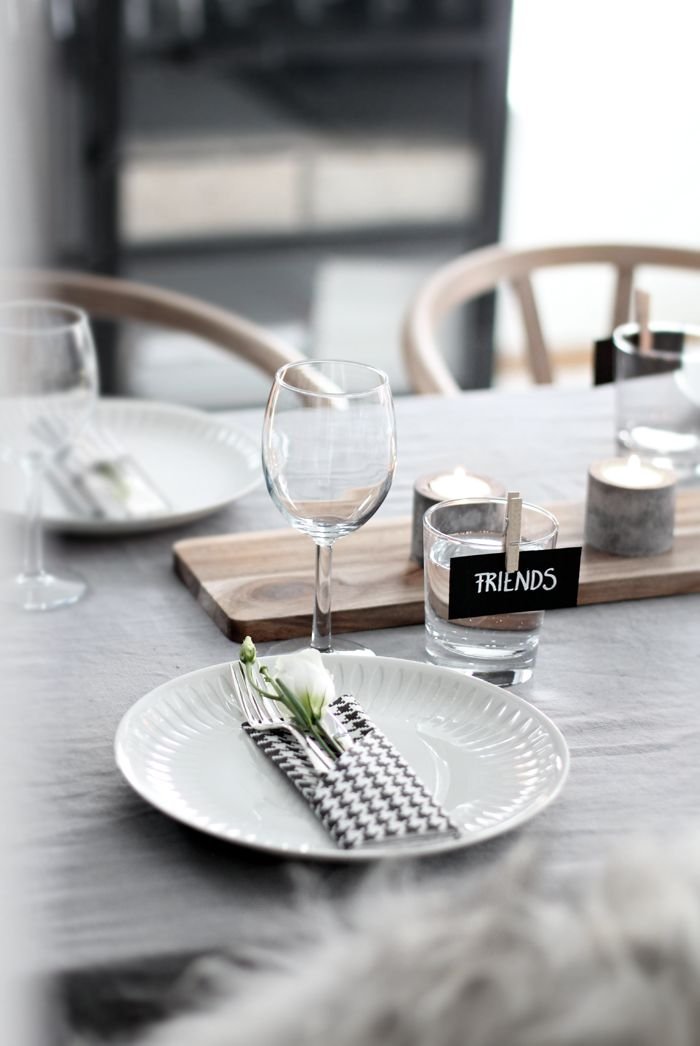table setting 1
